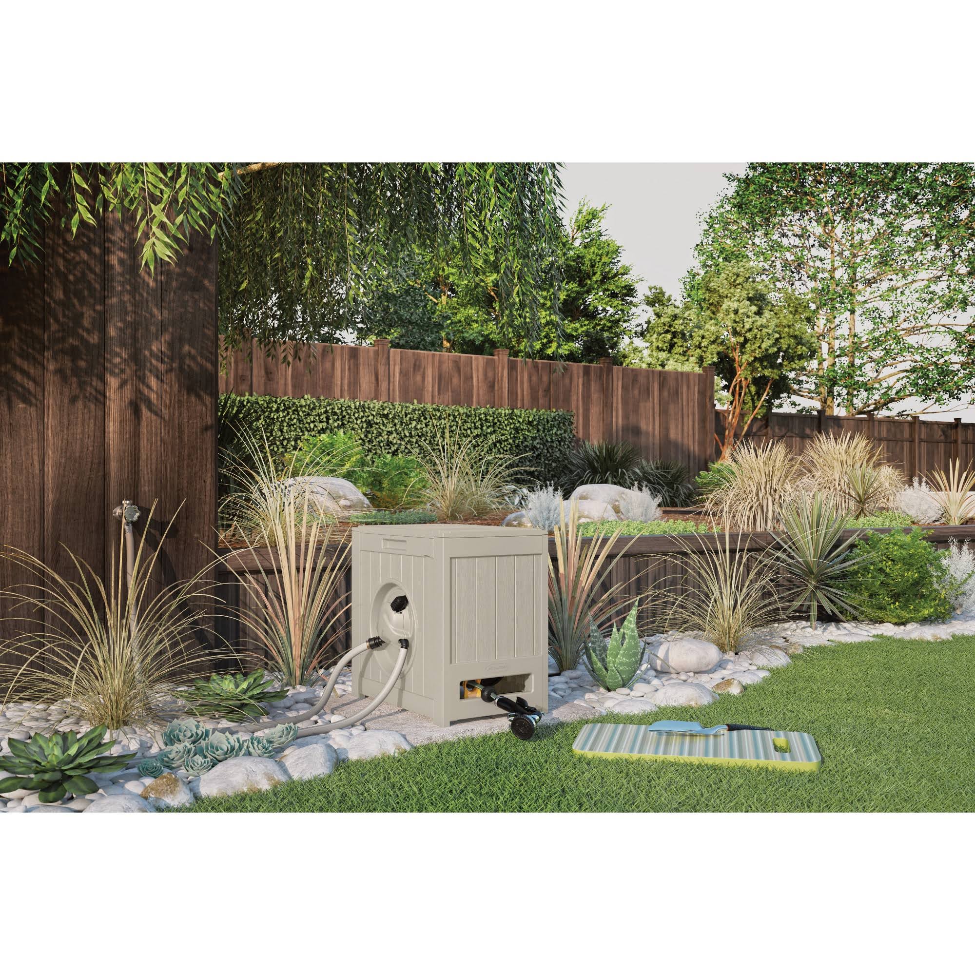 Suncast 125 ft. Aquawinder Auto Rewind Hose Reel - Image 3