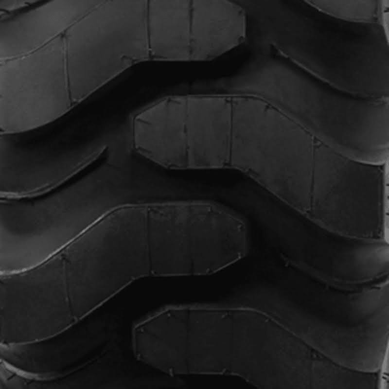 Carlisle Trac Chief 12.4-16 C Tire - Image 5